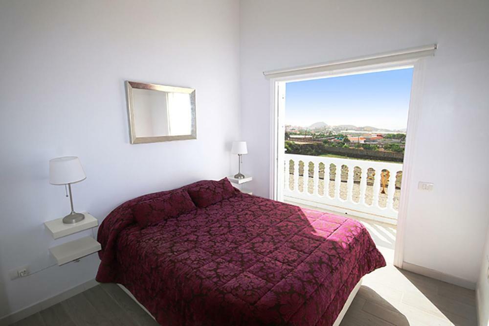 Villa Albe, Jacuzzi Con Vistas Al Mar Arona  Bagian luar foto