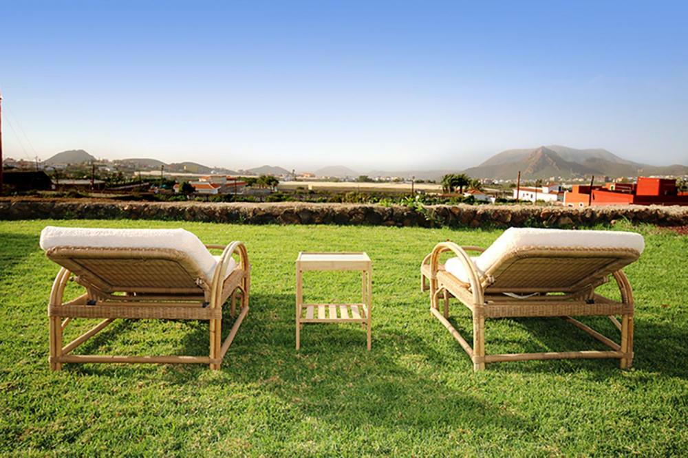 Villa Albe, Jacuzzi Con Vistas Al Mar Arona  Bagian luar foto