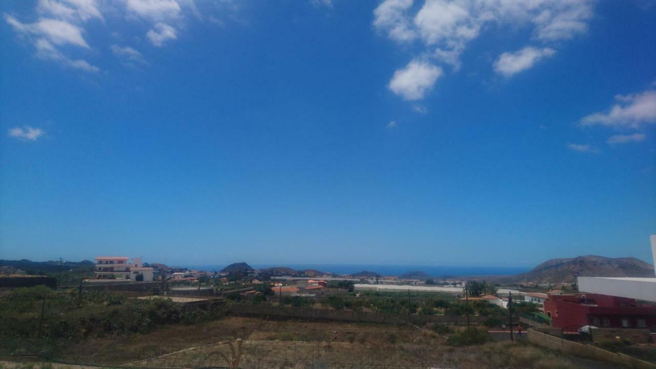 Villa Albe, Jacuzzi Con Vistas Al Mar Arona  Bagian luar foto