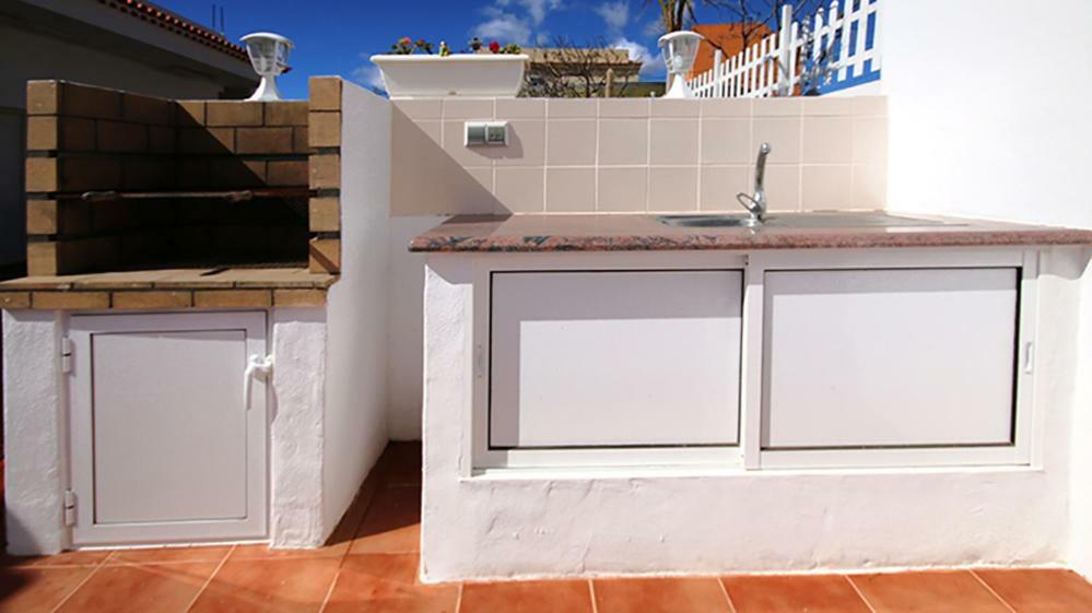 Villa Albe, Jacuzzi Con Vistas Al Mar Arona  Bagian luar foto
